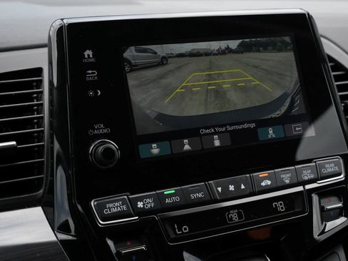Used 2023 Honda Odyssey Elite image 12