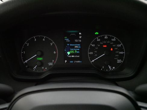Certified 2025 Toyota Corolla LE FWD image 21
