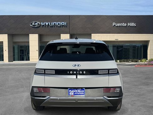 Certified 2024 Hyundai Ioniq 5 SEL image 5