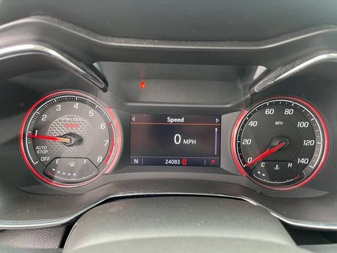 Used 2023 Chevrolet TrailBlazer RS w/ Sun and Liftgate Package FWD image 13