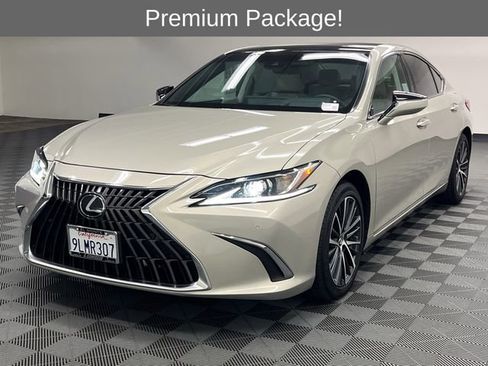 Certified 2024 Lexus ES 350 w/ Premium Package FWD image 2