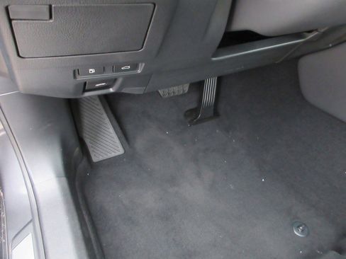 New 2025 Lexus ES 350 w/ Premium Package image 28