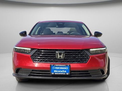 Used 2025 Honda Accord SE image 3
