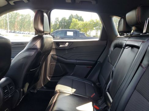 Used 2023 Ford Escape ST-Line FWD image 10
