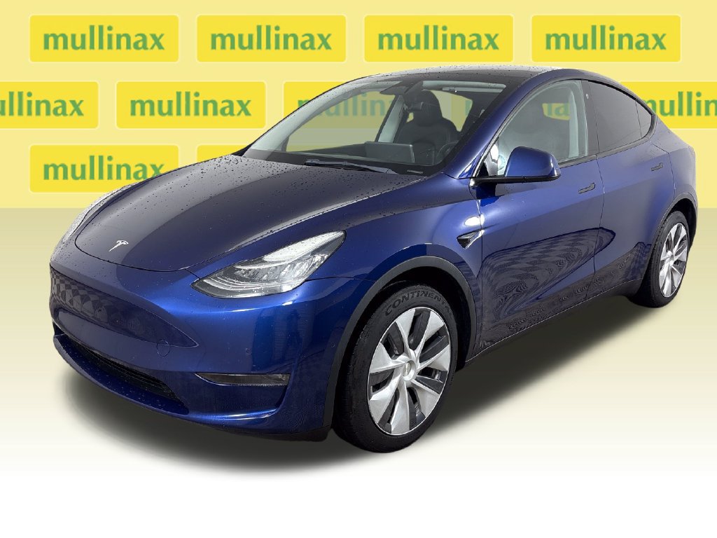 Used 2023 Tesla Model Y Long Range AWD/4WD image 14