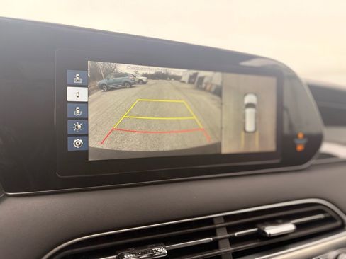 Used 2021 Hyundai Palisade Limited image 30