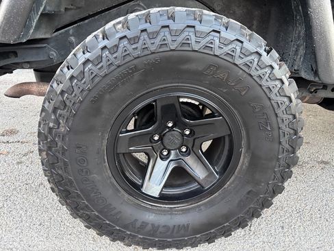 Used 1998 Jeep Wrangler SE image 37