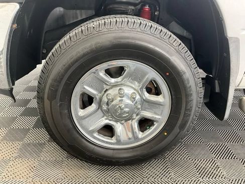 Used 2016 RAM 2500 SLT AWD/4WD image 21