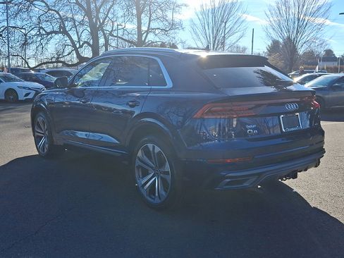 Used 2021 Audi Q8 Premium Plus image 4