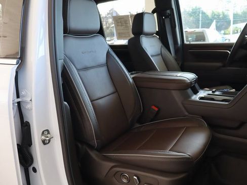 Used 2026 GMC Sierra 2500 Denali w/ Denali Reserve Package AWD/4WD image 51