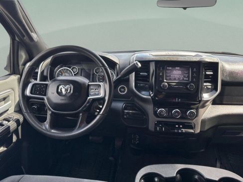 Used 2021 RAM 2500 Big Horn image 35