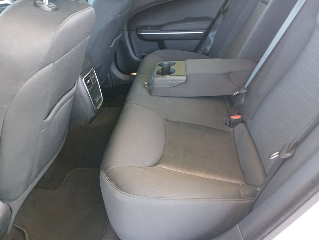 Used 2023 Chrysler 300 Touring RWD image 21