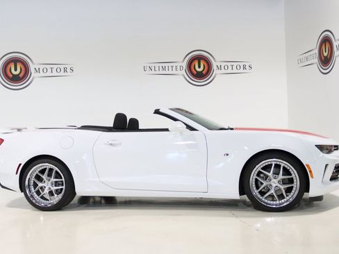 Used 2018 Chevrolet Camaro LT w/ RS Package image 31