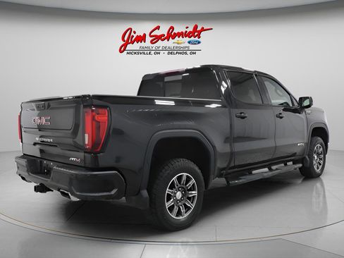 Used 2024 GMC Sierra 1500 AT4 w/ AT4 Preferred Package image 6