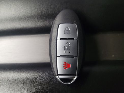 Used 2020 Nissan Murano S w/ Technology Package image 32