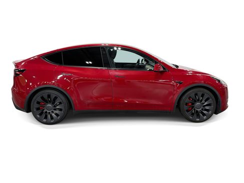 Certified 2023 Tesla Model Y Performance AWD/4WD image 7