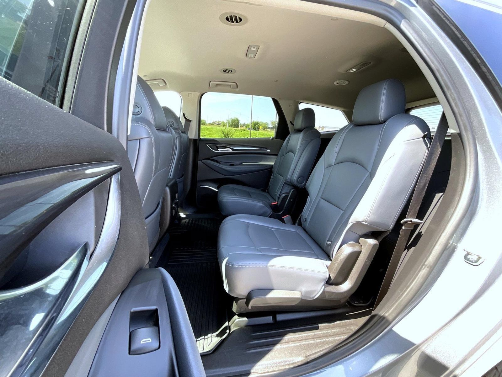 Certified 2021 Buick Enclave Essence AWD/4WD image 21
