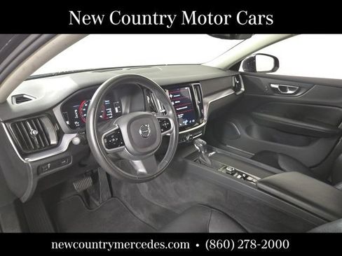 Used 2019 Volvo S60 T6 Momentum w/ Premium Package AWD/4WD image 14