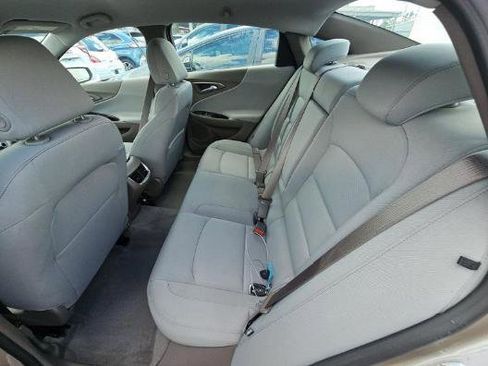 Used 2024 Chevrolet Malibu LT image 8