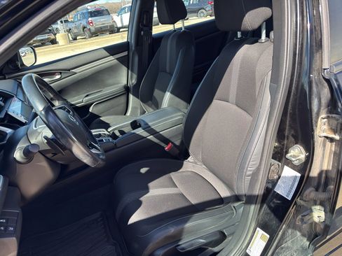 Used 2019 Honda Civic Sport image 10