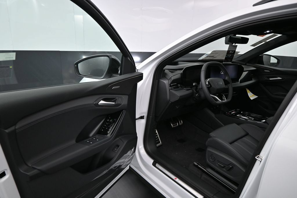New 2027 Audi SQ6 e-tron Premium Plus AWD/4WD image 5