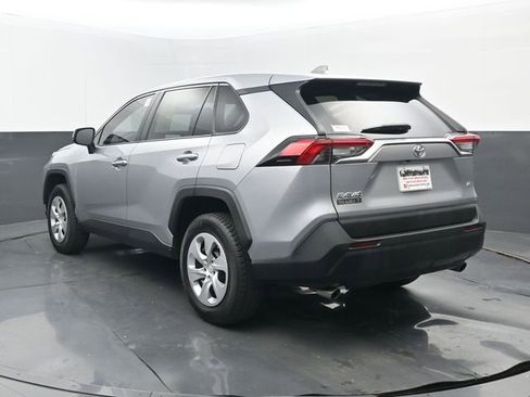 Used 2024 Toyota RAV4 LE FWD image 3