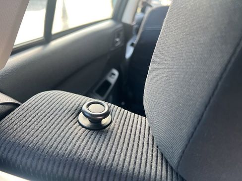 Used 2014 Subaru Impreza 2.0i Sport Premium image 43