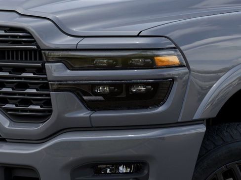 New 2026 RAM 2500 Limited AWD/4WD image 10