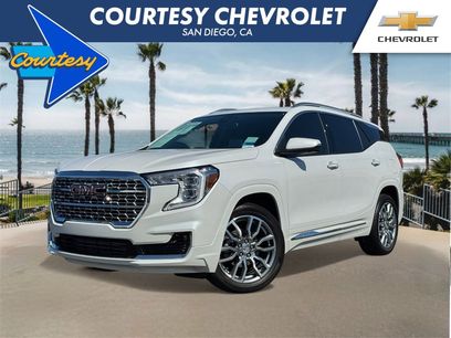 Used 2024 GMC Terrain Denali w/ Denali Premium Package