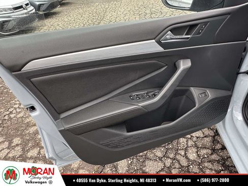 Used 2026 Volkswagen Jetta Sport FWD image 11