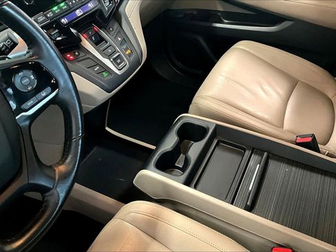 Used 2018 Honda Odyssey EX-L image 14