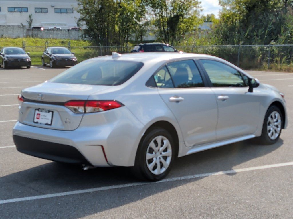 Certified 2026 Toyota Corolla LE FWD image 8