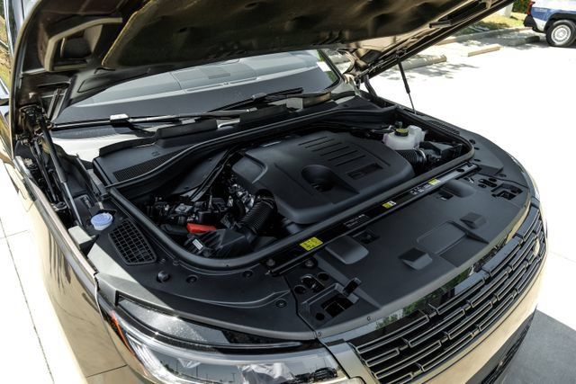 New 2026 Land Rover Range Rover Sport Dynamic SE AWD/4WD image 68