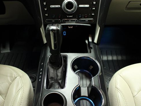 Used 2019 Ford Explorer Limited w/ Class III Trailer Tow Package image 20