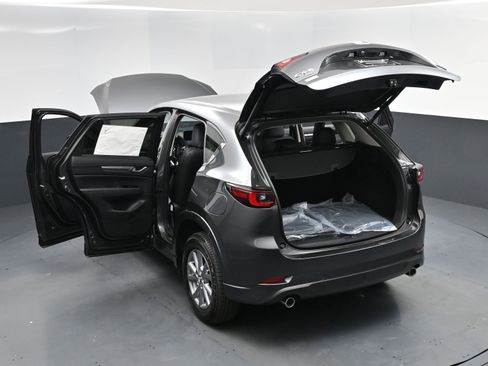 New 2025 MAZDA CX-5 AWD 2.5 S w/ Preferred Package image 15
