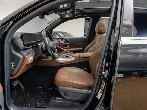 Used 2024 Mercedes-Benz GLE 350 4MATIC image 4