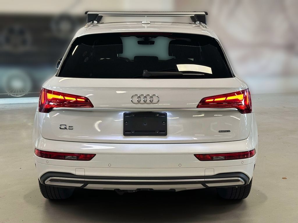 Used 2023 Audi Q5 Premium w/ Convenience Package AWD/4WD image 5