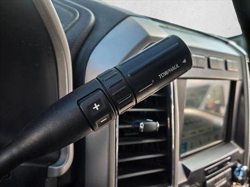 Used 2018 Ford F250 Lariat w/ Lariat Ultimate Package image 12