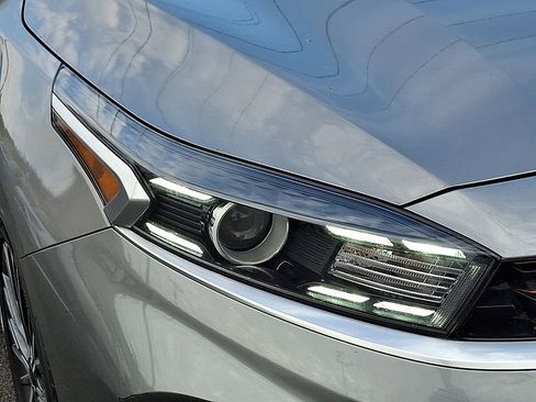 Used 2022 Kia Forte GT-Line w/ GT-Line Premium Package image 10