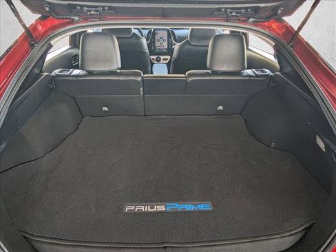 Used 2017 Toyota Prius Prime Premium w/ Carpet Mat Package image 6