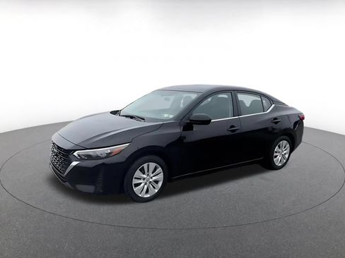 Used 2025 Nissan Sentra S FWD image 8