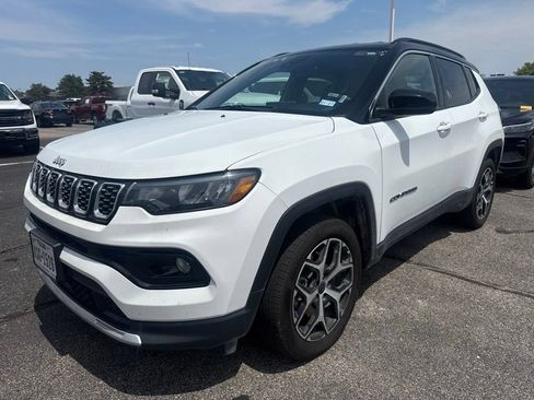 Used 2025 Jeep Compass Limited AWD/4WD image 1