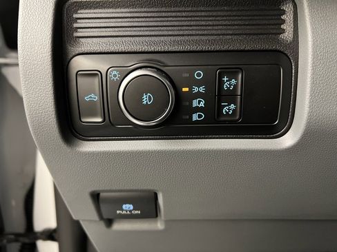 New 2026 Ford F250 XL w/ XL Chrome Package image 20