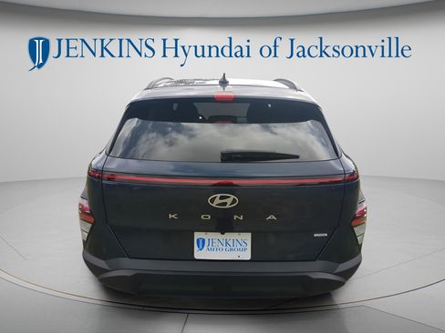 New 2025 Hyundai Kona SEL AWD/4WD image 4