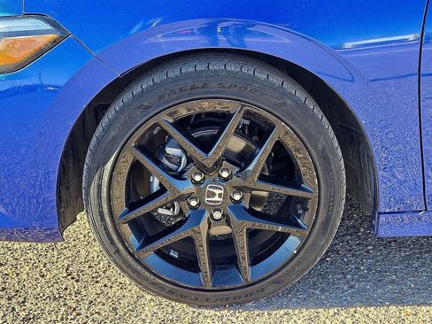 Used 2023 Honda Civic Sport image 11