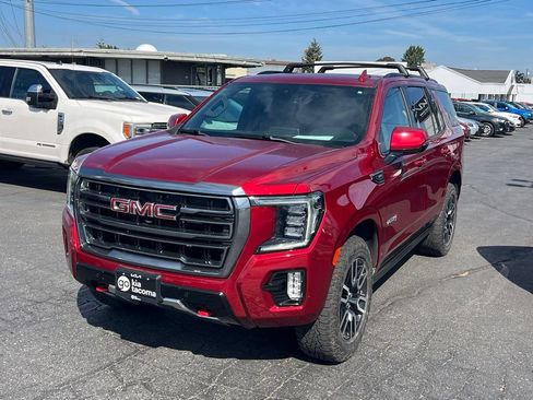 Used 2023 GMC Yukon AT4 w/ Max Trailering Package AWD/4WD image 3