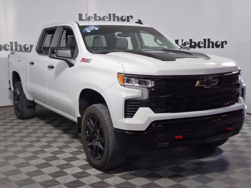 Used 2025 Chevrolet Silverado 1500 LT Trail Boss w/ Convenience Package II AWD/4WD 360° Tour