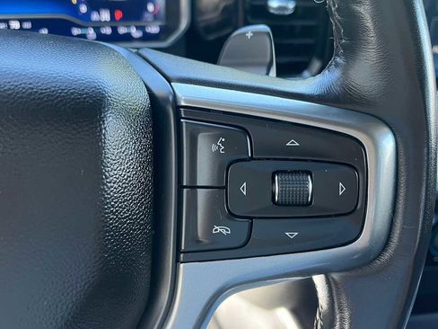 Used 2022 Chevrolet Silverado 1500 LTZ w/ LTZ Premium Package AWD/4WD image 16