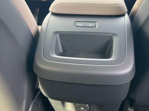 New 2026 Volvo XC60 B5 Plus w/ Protection Package Premier image 30