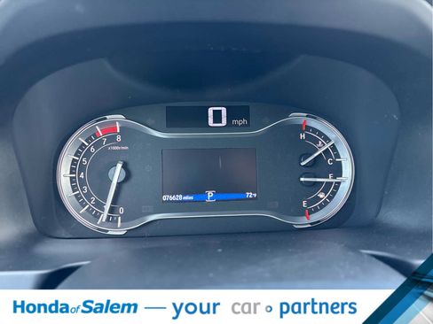 Used 2018 Honda Pilot Touring image 18